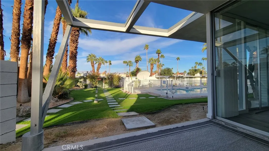 73216 Shadow Mountain, Palm Desert, California 92260 home-pic-4