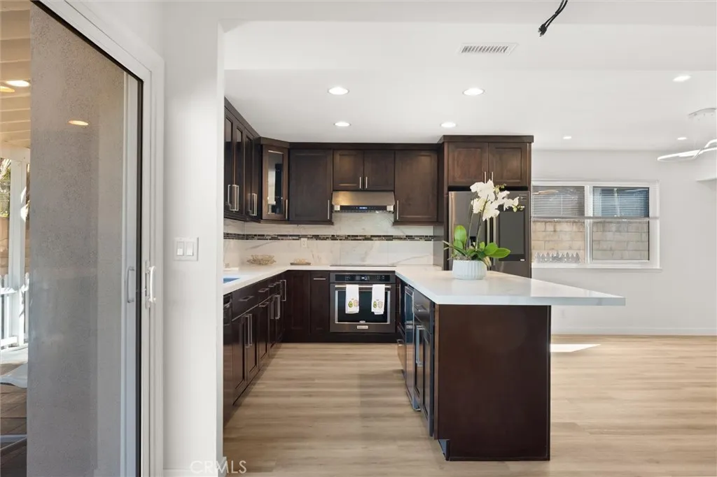 5011 Yearling Avenue, Irvine, California 92604 home-pic-7