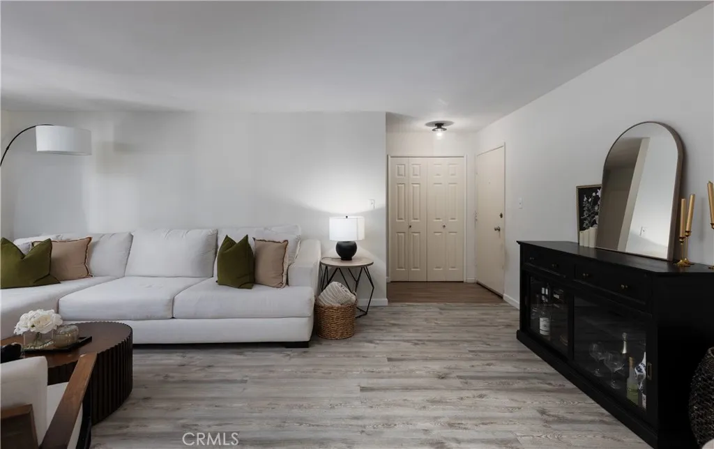 12200 Montecito Rd D104, Seal Beach, California 90740 home-pic-4