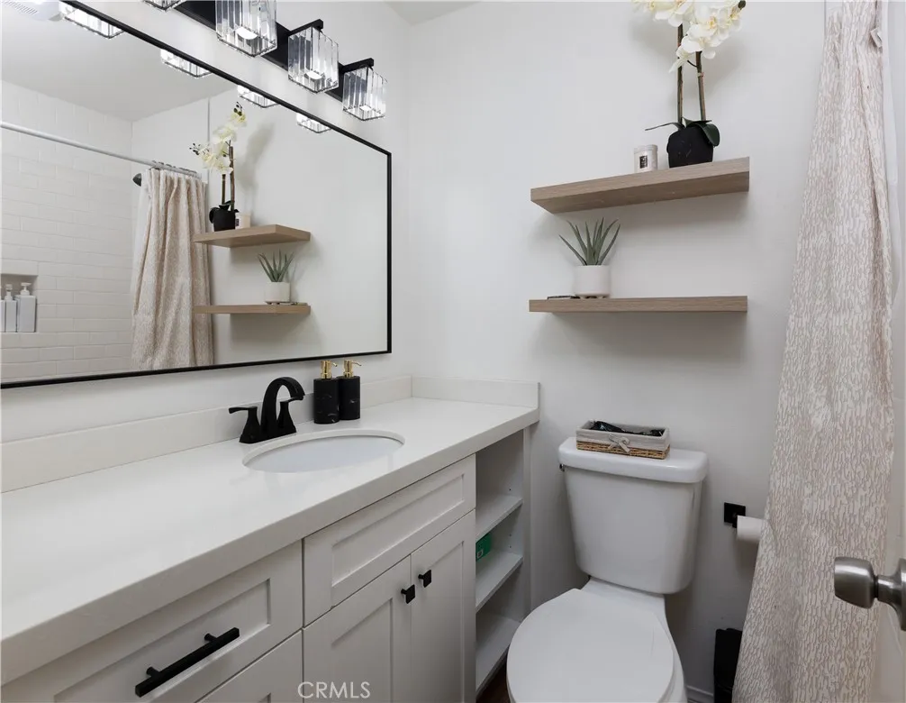 12200 Montecito Rd D104, Seal Beach, California 90740 home-pic-13