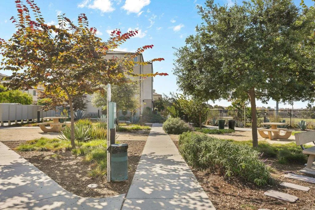 5261 Beachfront Cove Street 174, San Diego, California 92154 home-pic-38