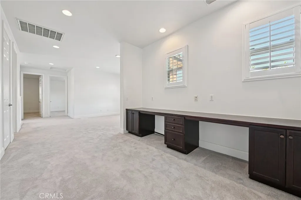 21 Canoe, Irvine, California 92618 home-pic-30