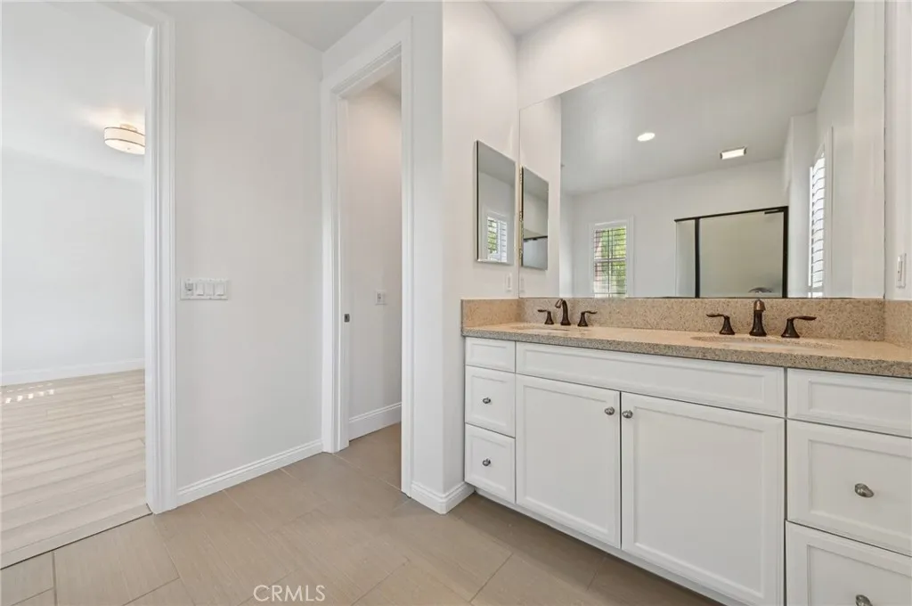 21 Canoe, Irvine, California 92618 home-pic-38