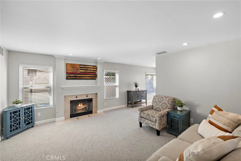 2042 Redwood, Vista, California 92081 home-pic-14