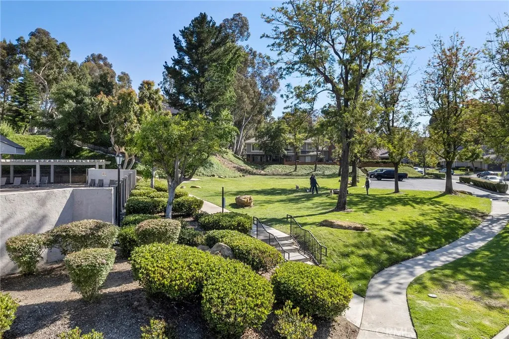 6525 E Camino, Anaheim, California 92807 home-pic-29