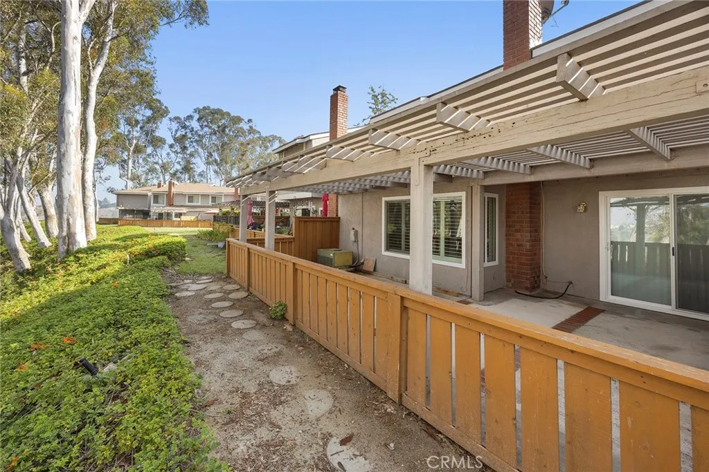 6525 E Camino, Anaheim, California 92807 home-pic-26