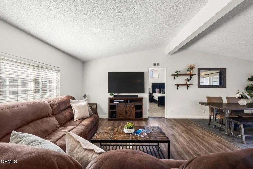 1025 Cachuma Avenue 59, Ventura, California 93004 home-pic-8