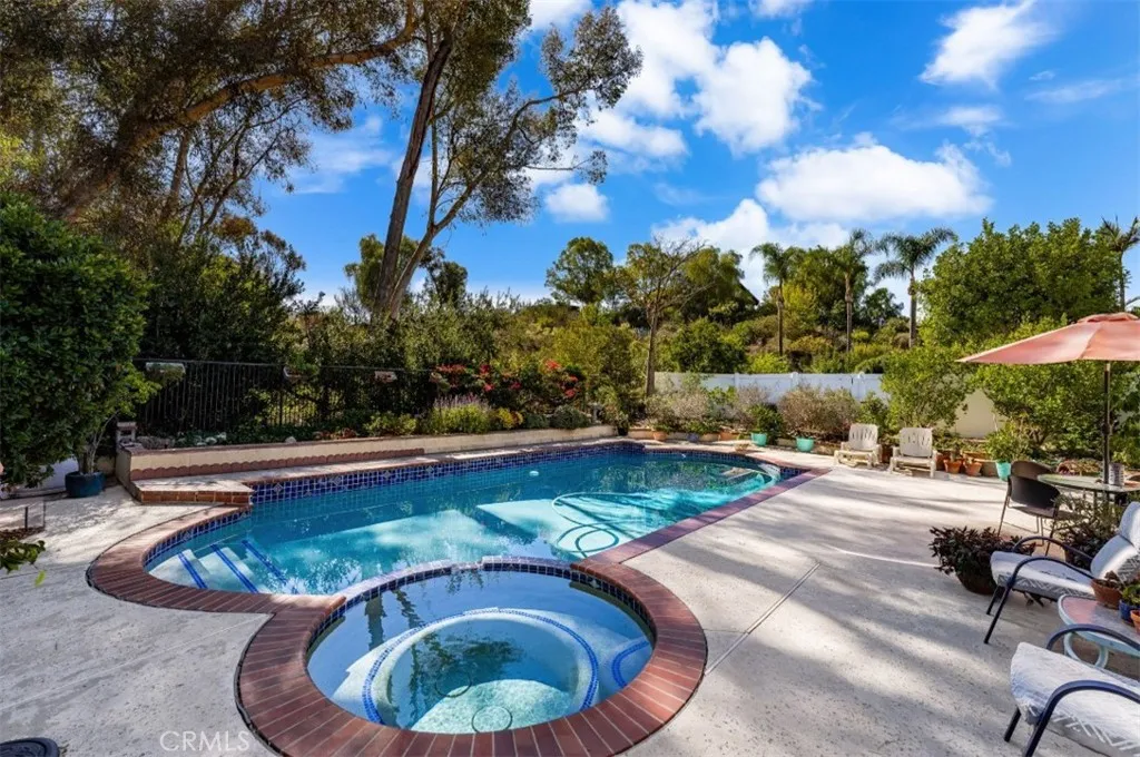 36 Westbrook, Phillips Ranch, California 91766 home-pic-9