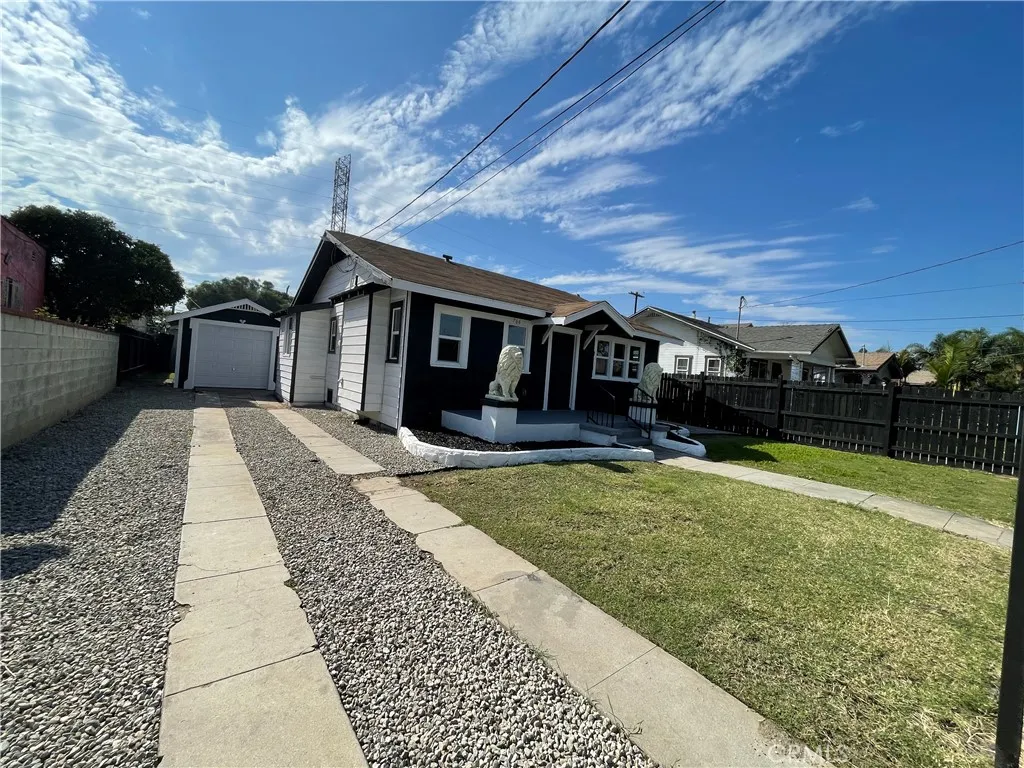 760 W 97th, Los Angeles, California 90044 home-pic-0