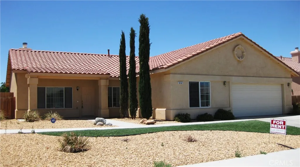 16147 Winona, Victorville, California 92395 home-pic-1