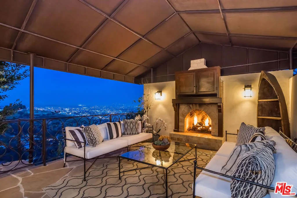 8148 Mannix Drive, Los Angeles, California 90046 home-pic-48