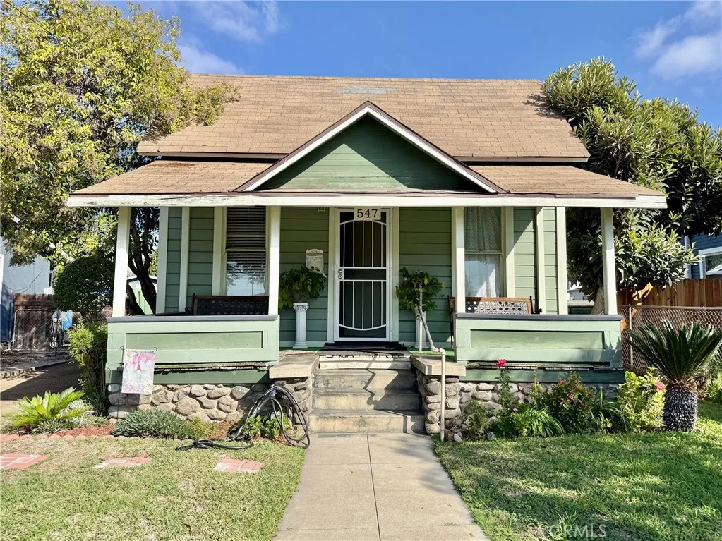 547 Texas, Pomona, California 91768 home-pic-1
