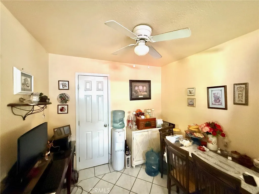 547 Texas, Pomona, California 91768 home-pic-5