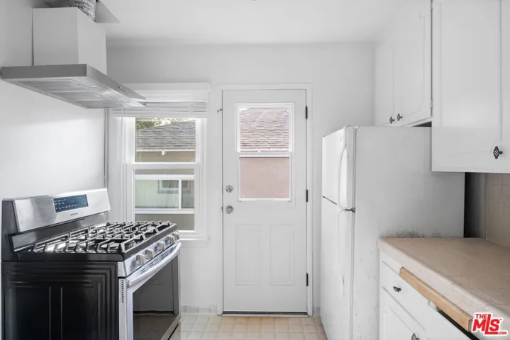 3493 Meier Street, Los Angeles, California 90066