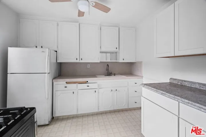 3493 Meier Street, Los Angeles, California 90066