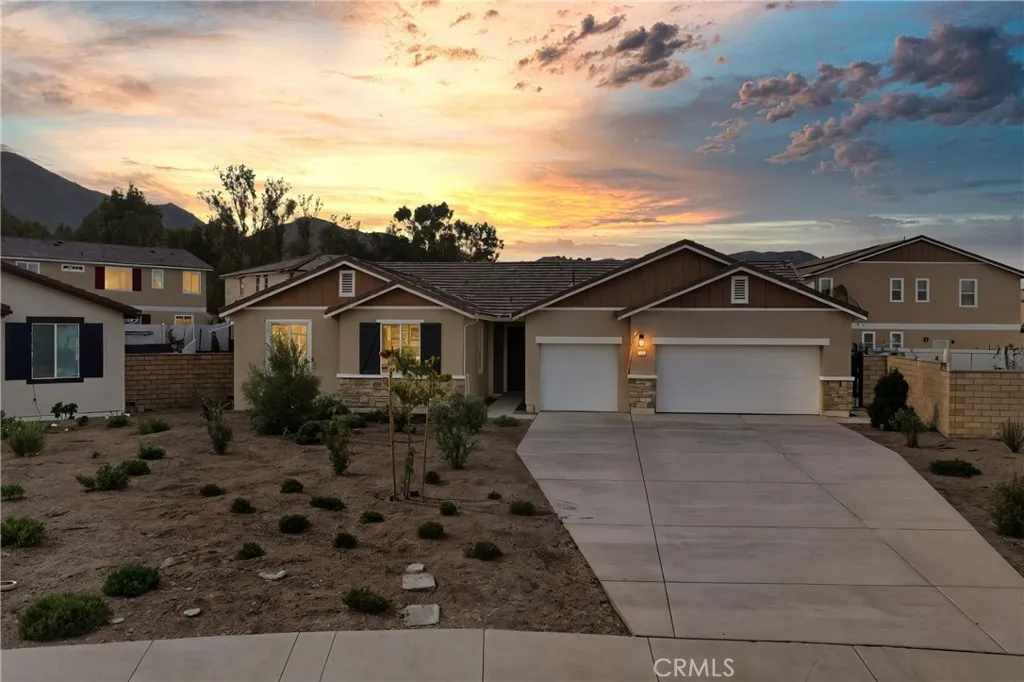 36303 Beacon Light, Wildomar, California 92595 home-pic-1