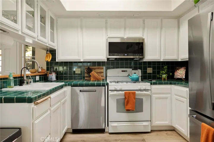 Kitchen pic#3