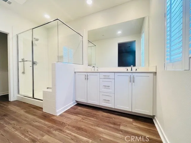 28813 Chapparal Court, Canyon Country, California 91350 home-pic-8
