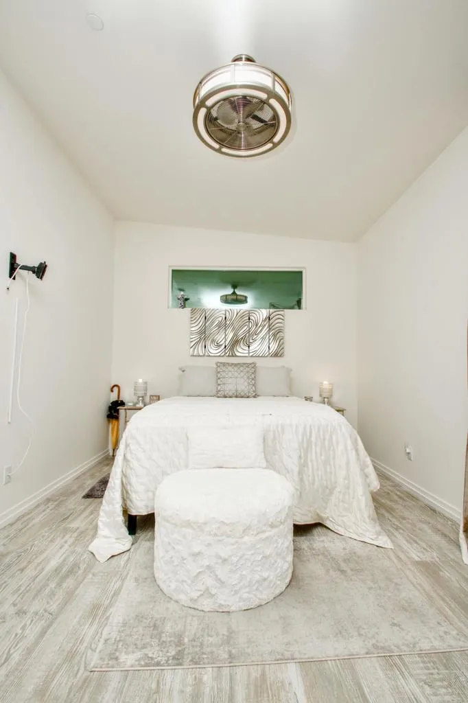 13868 Avenida La Vista, Desert Hot Springs, California 92240 home-pic-24