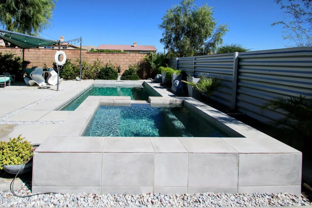 13868 Avenida La Vista, Desert Hot Springs, California 92240 home-pic-3