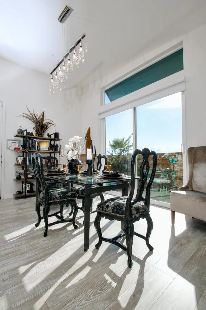 13868 Avenida La Vista, Desert Hot Springs, California 92240 home-pic-16
