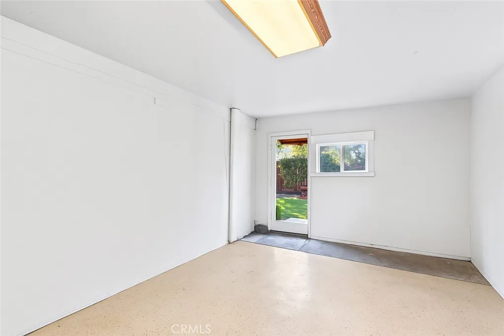 457 Chester Place, Pomona, California 91768 home-pic-27