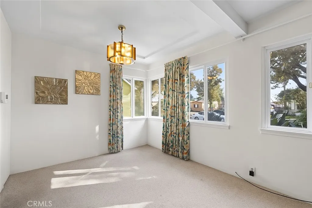 457 Chester Place, Pomona, California 91768 home-pic-10