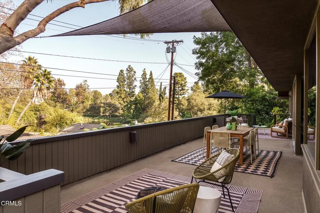 1256 Club House Drive, Pasadena, California 91105 home-pic-48