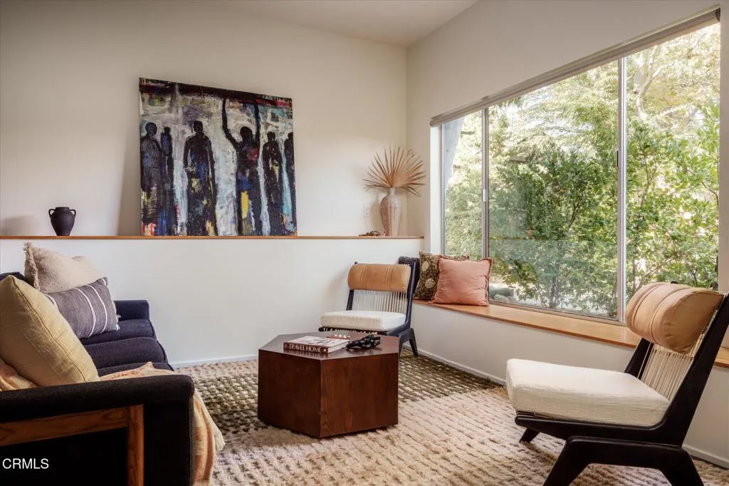 1256 Club House Drive, Pasadena, California 91105 home-pic-38