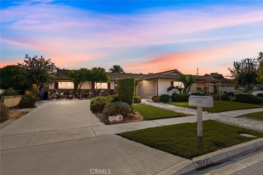 9647 Kempster Avenue, Fontana, California 92335 home-pic-0