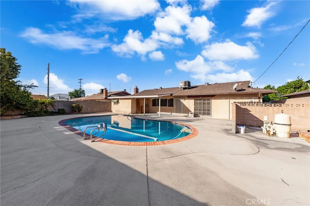 9647 Kempster Avenue, Fontana, California 92335 home-pic-31