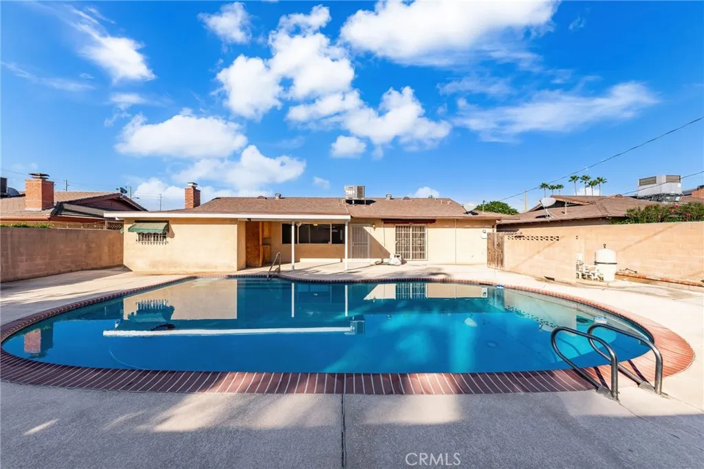 9647 Kempster Avenue, Fontana, California 92335 home-pic-32