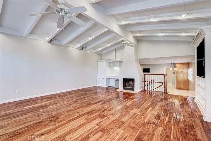 1030 5th Street, Hermosa Beach, California 90254