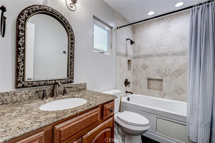 1030 5th Street, Hermosa Beach, California 90254