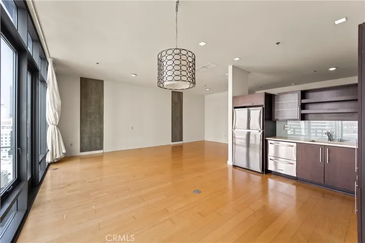 1100 S Hope 1704, Los Angeles, California 90015