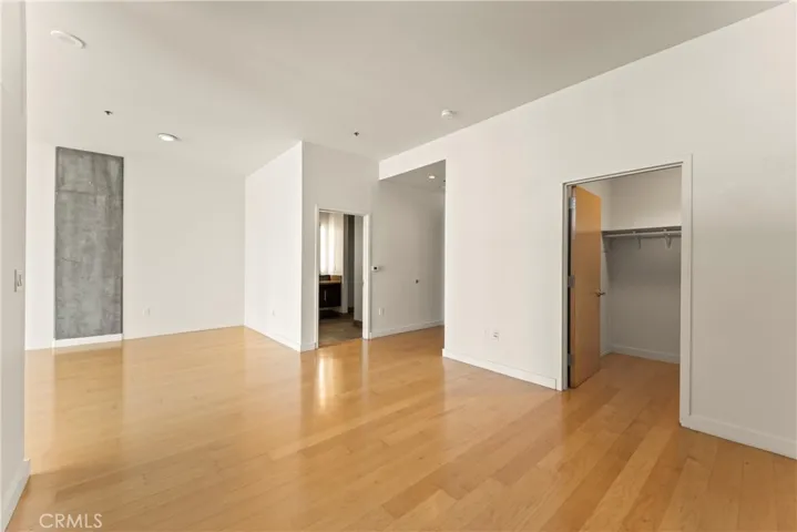 1100 S Hope 1704, Los Angeles, California 90015