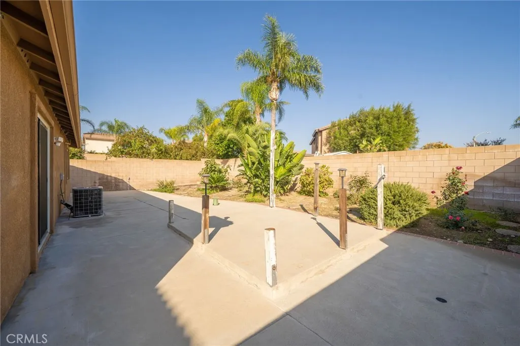 6361 Pintail Way, Fontana, California 92336 home-pic-20