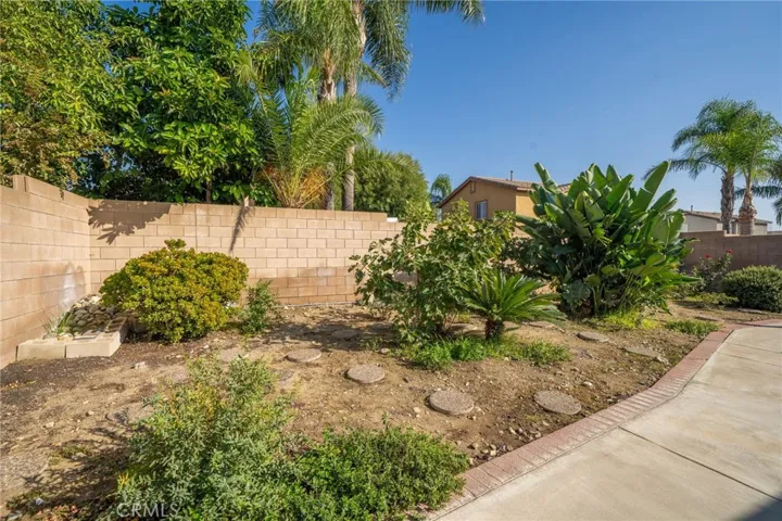 6361 Pintail Way, Fontana, California 92336