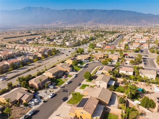 6361 Pintail Way, Fontana, California 92336