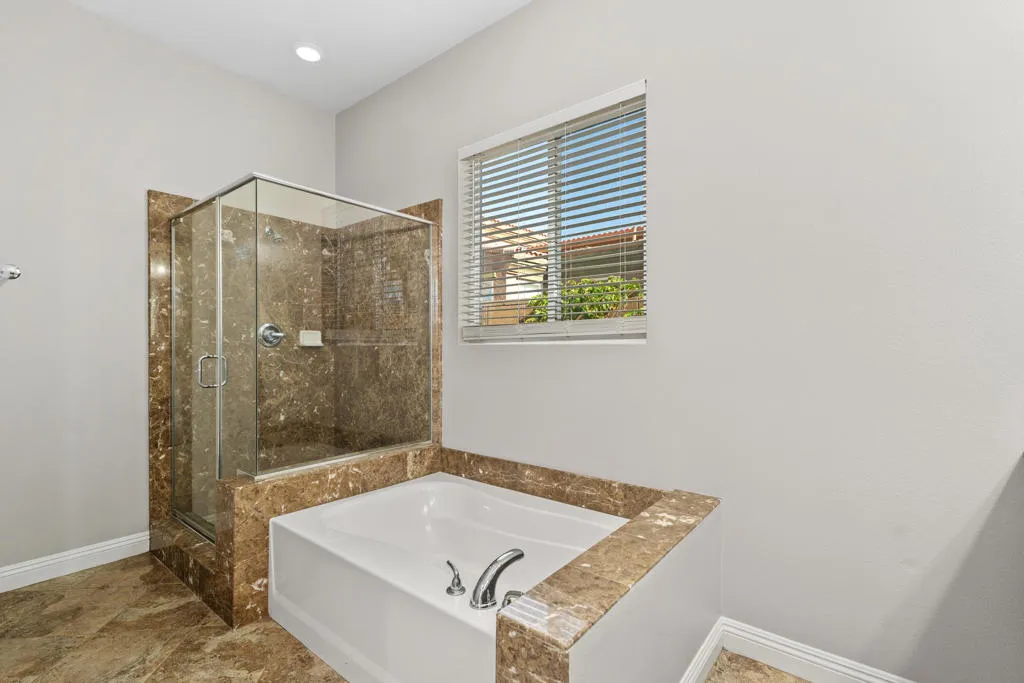 77310 Colorado Street, Palm Desert, California 92211 home-pic-17