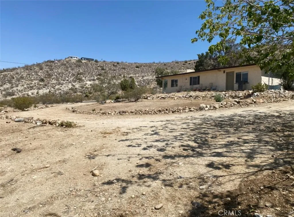 7912 Victor Vista, Yucca Valley, California 92284 home-pic-29