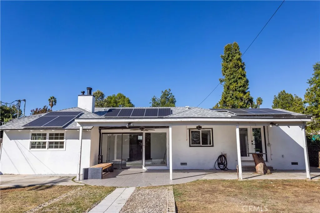 15756 Hart Street, Lake Balboa, California 91406 home-pic-24