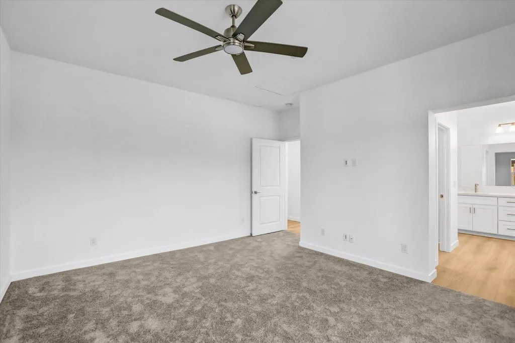 8540 Vista Azul Pl, Lemon Grove, California 91945 home-pic-24