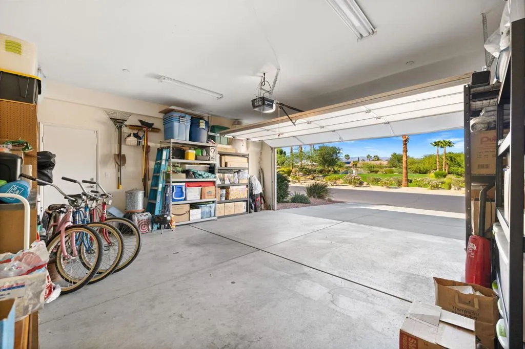 1067 Alta Cresta, Palm Springs, California 92262 home-pic-37