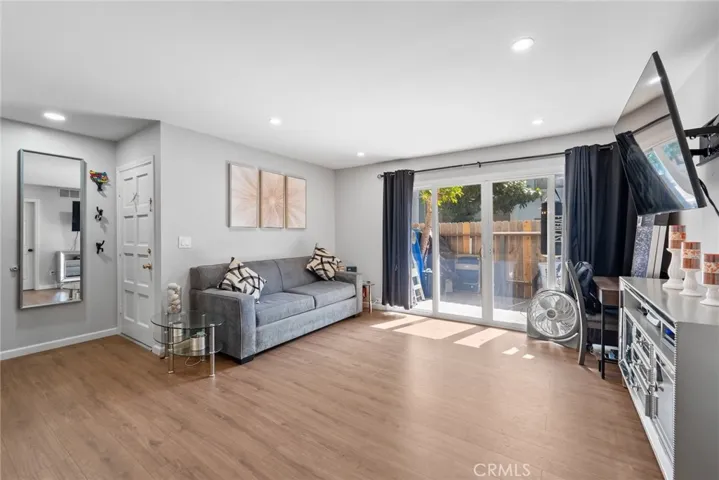 2511 W Sunflower P4, Santa Ana, California 92704