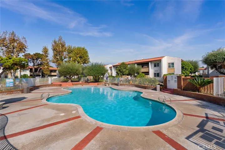 2511 W Sunflower P4, Santa Ana, California 92704