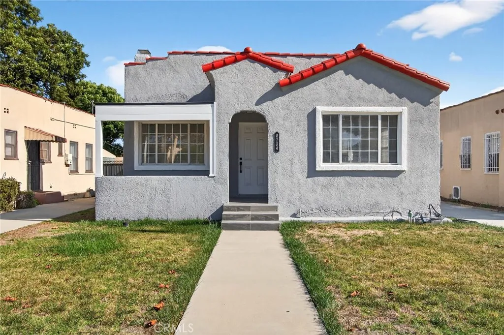 8734 Dalton, Los Angeles, California 90047 home-pic-0