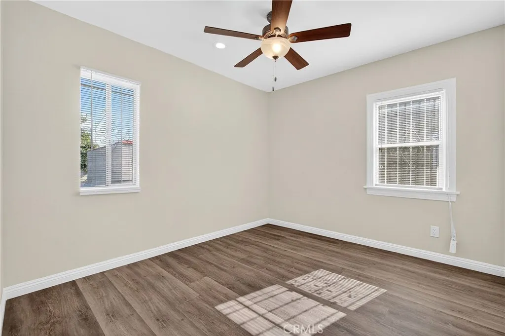 8734 Dalton, Los Angeles, California 90047 home-pic-14