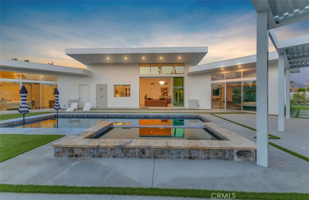 2100 E Sahara Road, Palm Springs, California 92262 home-pic-1