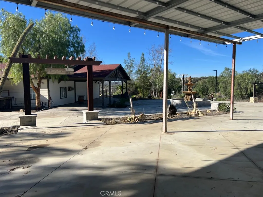 37220 Quarter Valley Road, Temecula, California 92592 home-pic-15